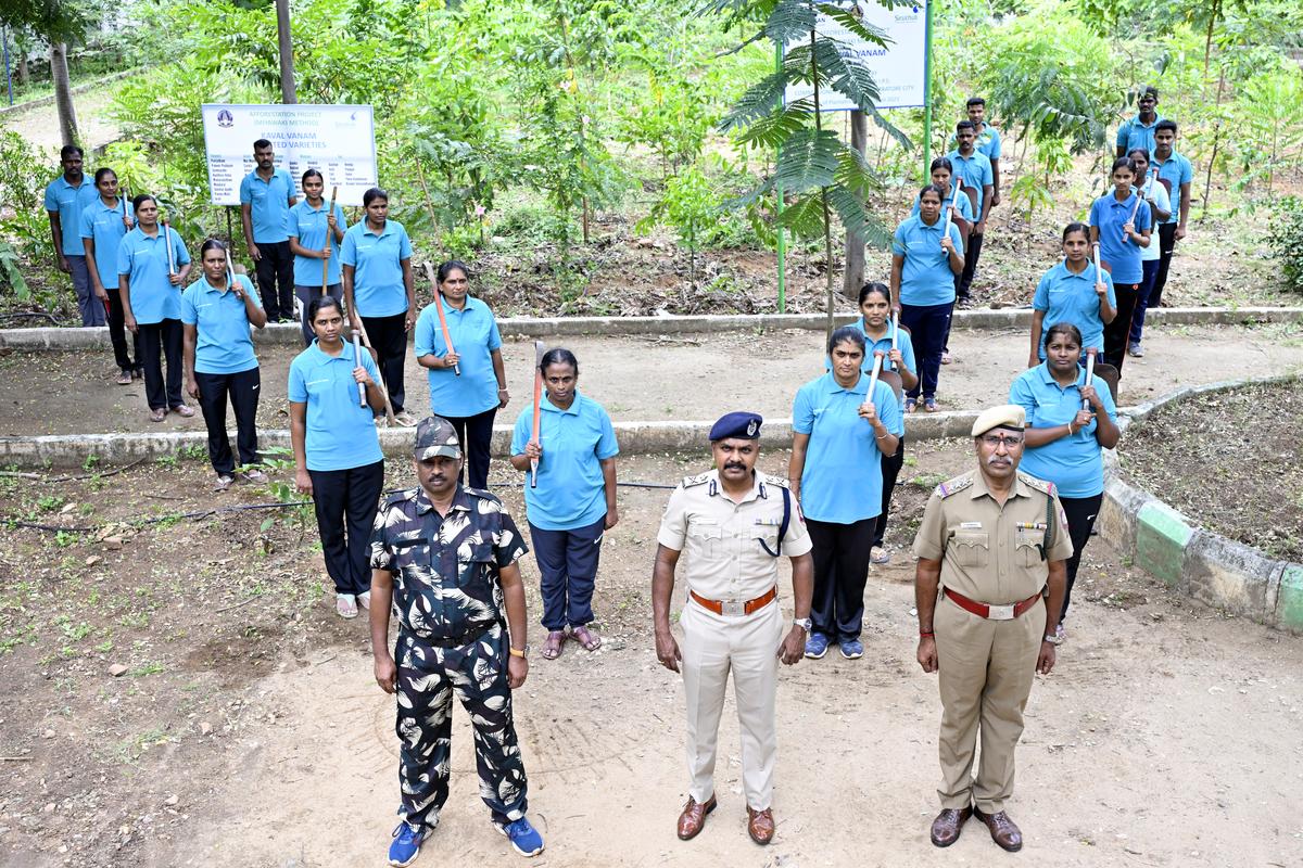 City Police Commissioner V Balakrishnan with eco-warriors at PRS grounds 