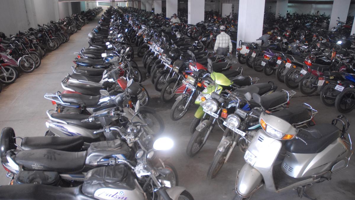 Prime land meant for hostel cleared of encroachment in Mysuru