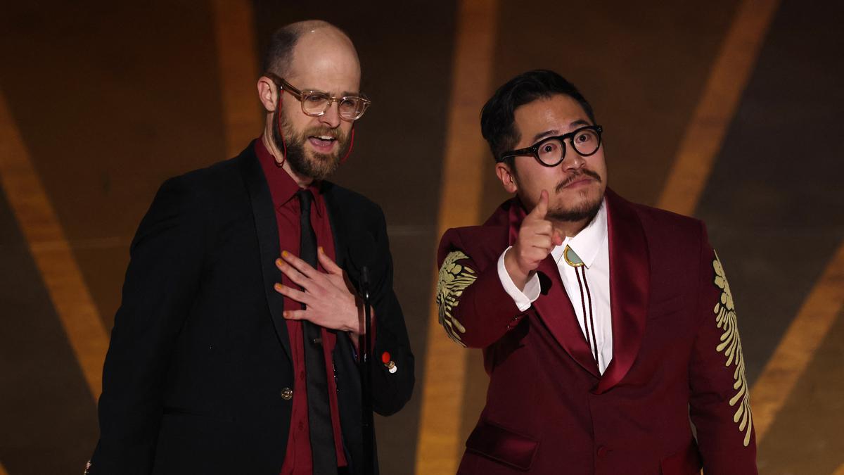 Oscars 2023: Daniels Duo Win Best Directing Award For ‘Everything ...