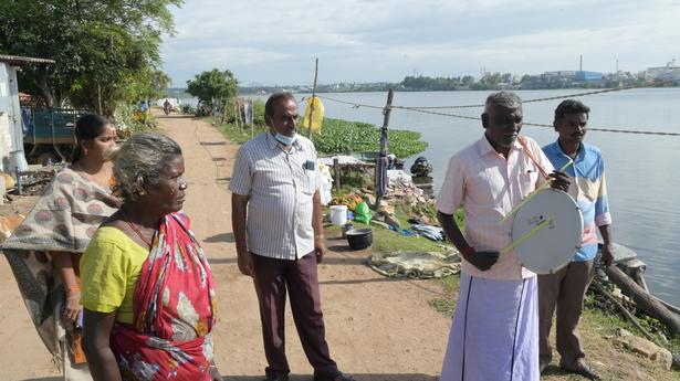 Flood alert sounded to people living near River Cauvery in Erode district