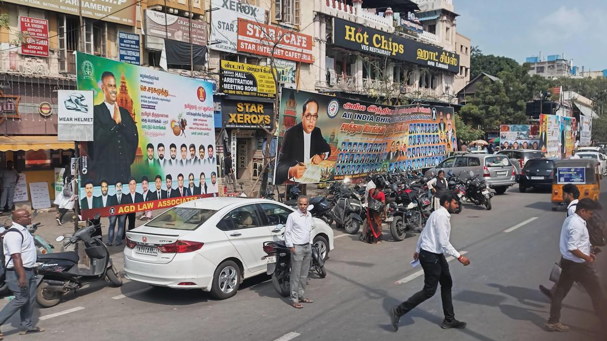 Unauthorised banners on NSC Bose Road pose challenges to motorists
