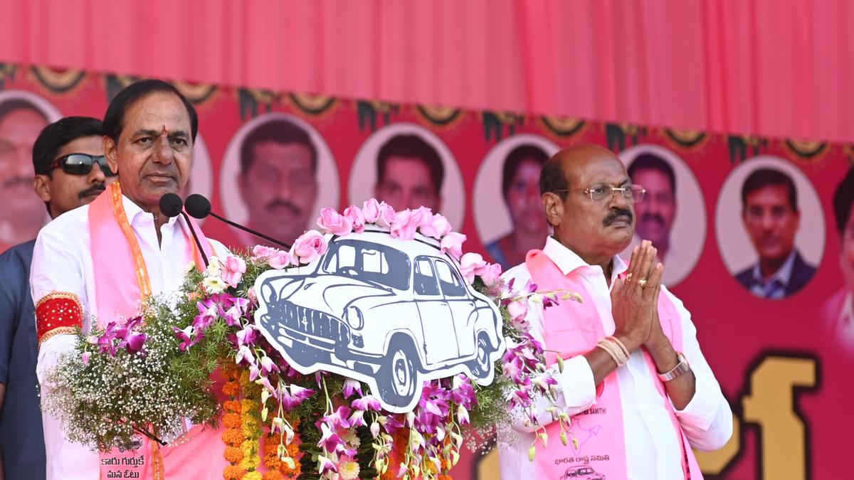Don’t lose Rythu Bandhu and free power by voting for Congress, says KCR