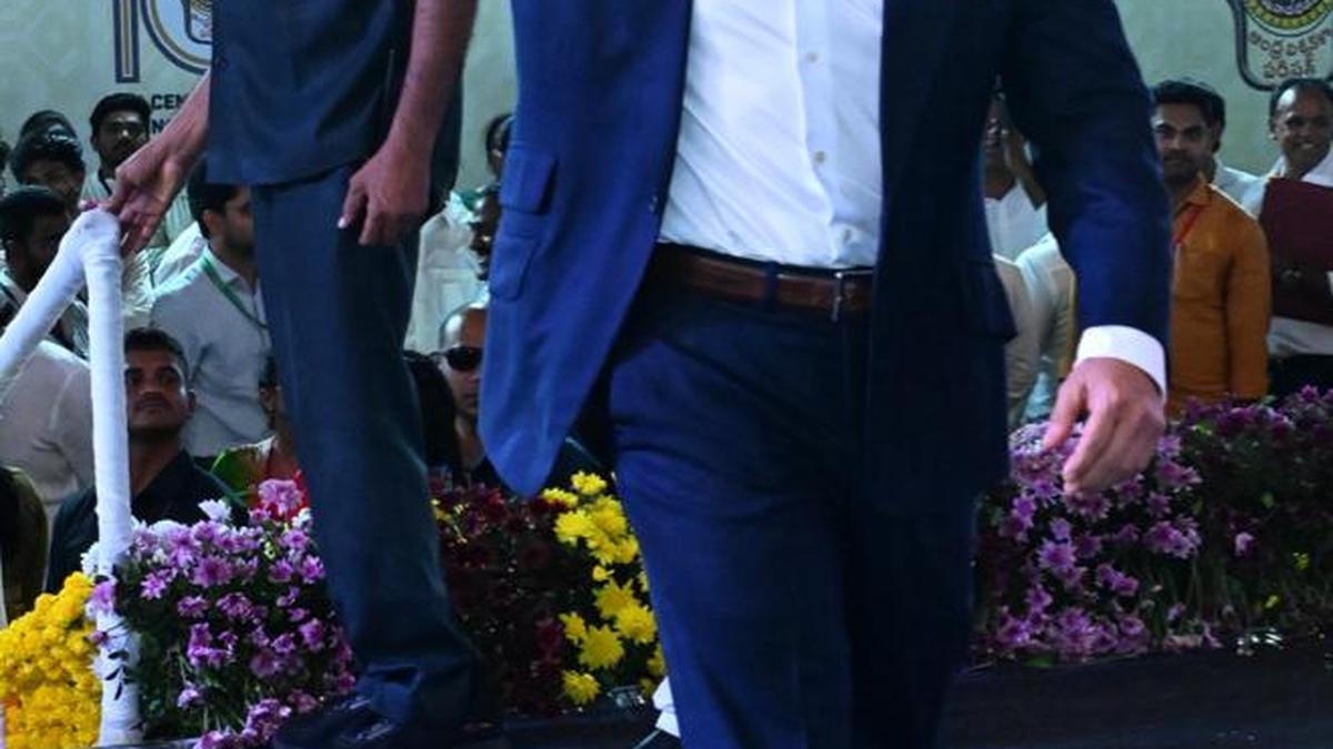 Sachin Tendulkar inspires students at Andhra University centenary celebrations