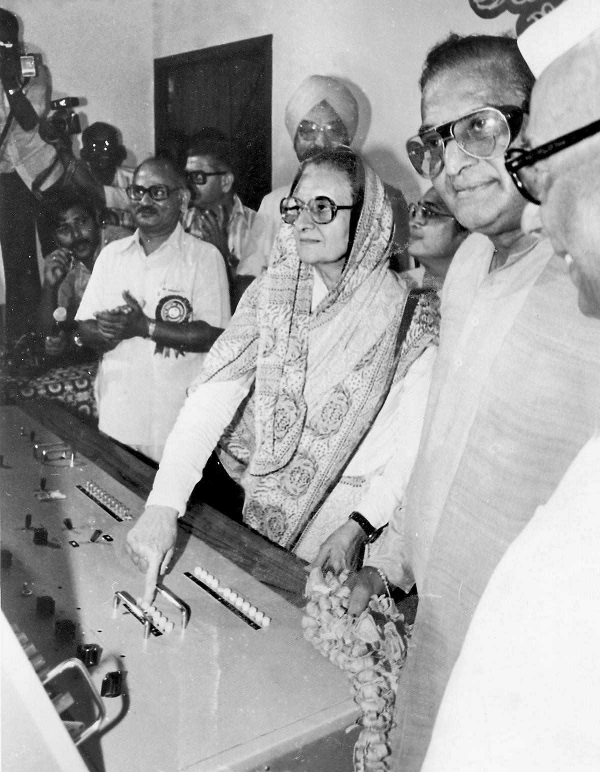 Prime Minister Indira Gandhi with N.T. Rama Rao at Gandhi Hill, Vijayawada, on March 23, 1984. 