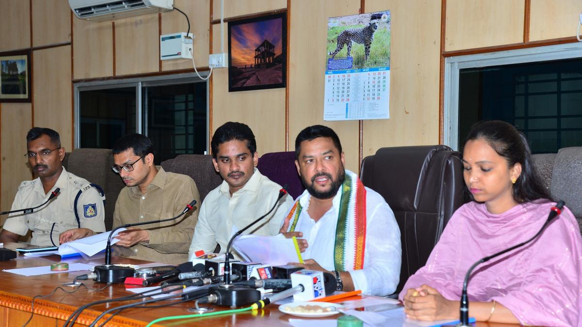 2.59 lakh beneficiaries have registered for Gruha Lakshmi scheme in Ballari