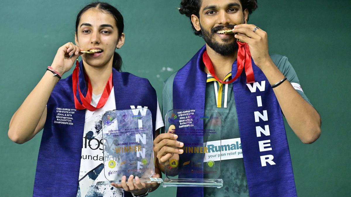 Raghu wins a dramatic final to clinch his maiden title; Devika romps to her first