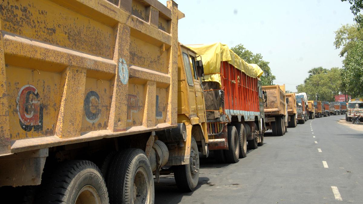 At least 12 die in Bihar as speeding truck ploughs into religious