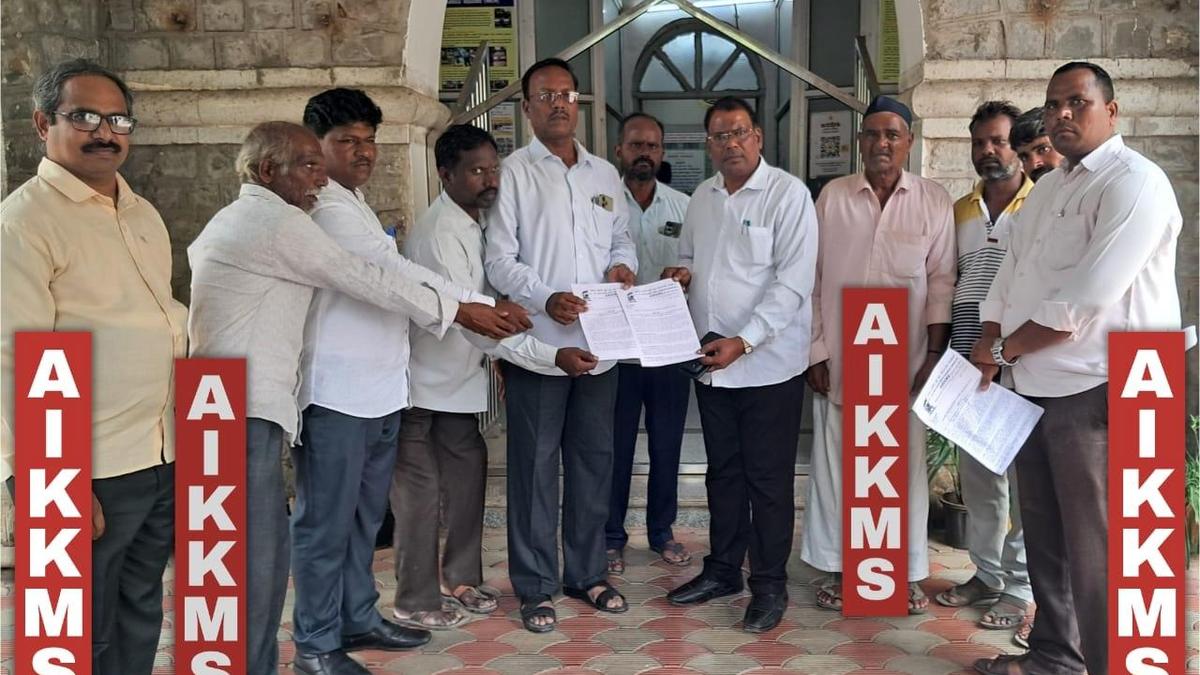 AIKKMS urges Centre to withdraw VB-G RAM-G Act, continue ...