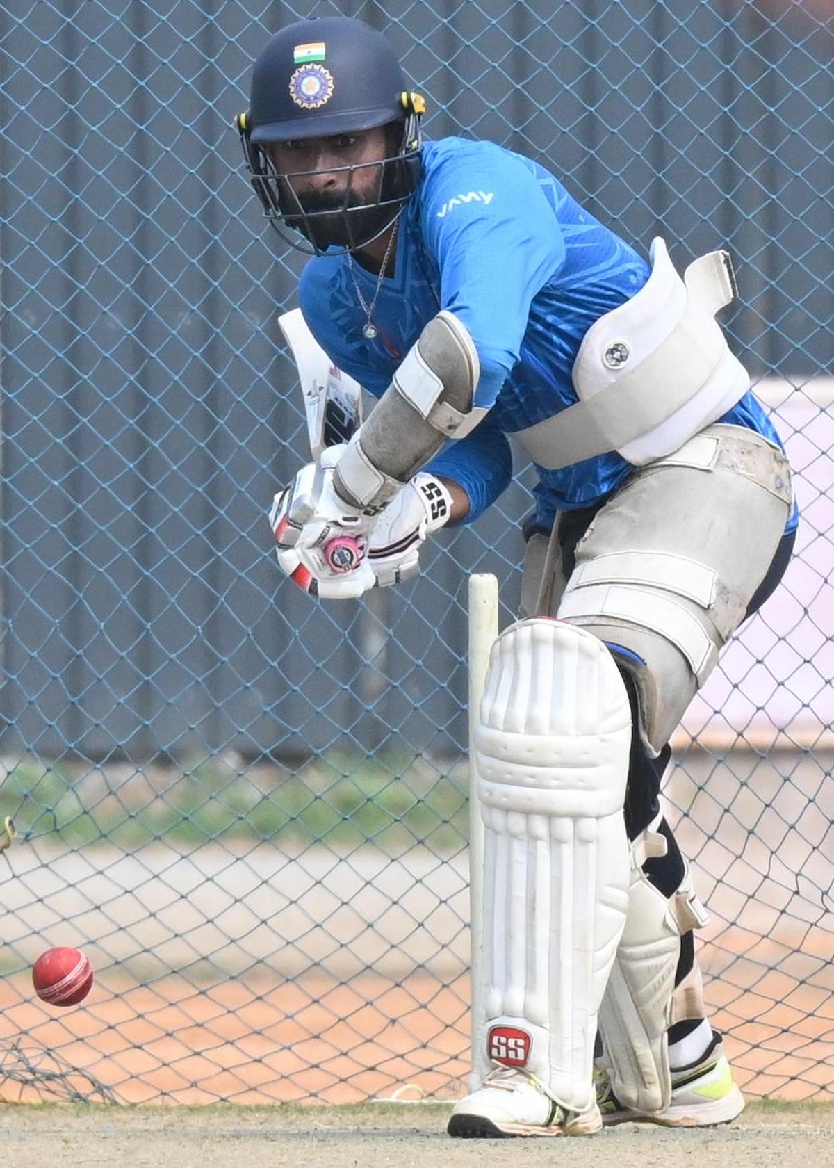 El jugador de Tamil Nadu, N. Jagadeesan, durante una sesión de práctica en Coimbatore el sábado, antes del partido del Trofeo Ranji contra Uttar Pradesh a partir del 16 de noviembre. 