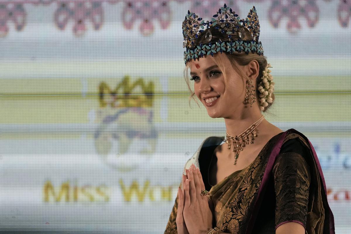 Miss World 2024 Krystyna Pyszková of the Czech Republic greets media personnel during a press conference for the forthcoming 72nd Miss World beauty pageant in Hyderabad, India, Thursday, March 20, 2025. (AP Photo/Mahesh Kumar A.) Miss World 2024 Krystyna Pyszková of the Czech Republic greets media personnel during a press conference for the forthcoming 72nd Miss World beauty pageant in Hyderabad, India, Thursday, March 20, 2025. (AP Photo/Mahesh Kumar A.)