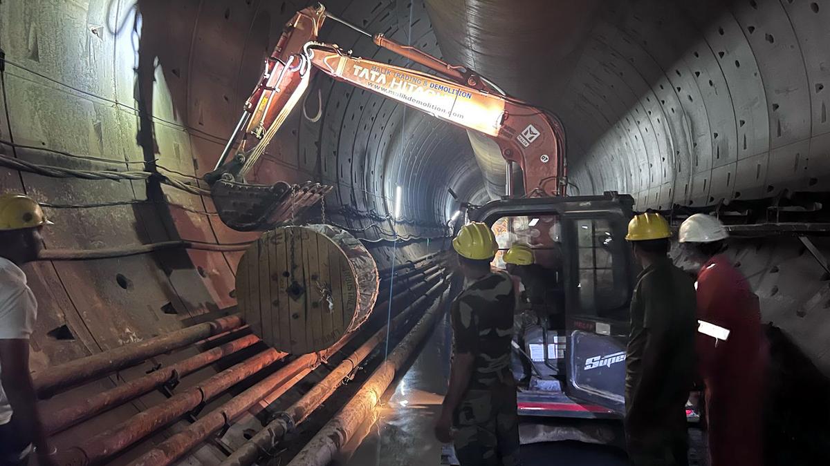 Telangana SLBC Tunnel Collapse: Rescue teams recover one body stuck in machine; retrieval efforts underway