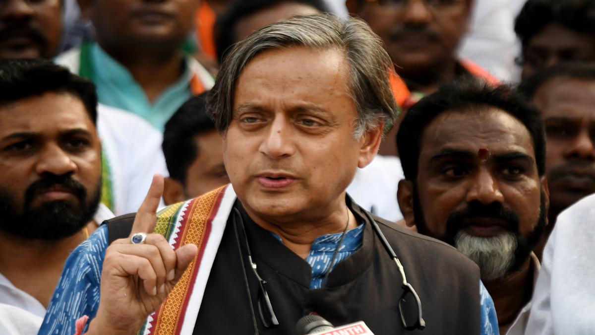 Congress presidential election | Shashi Tharoor says will call for CWC elections if elected party chief