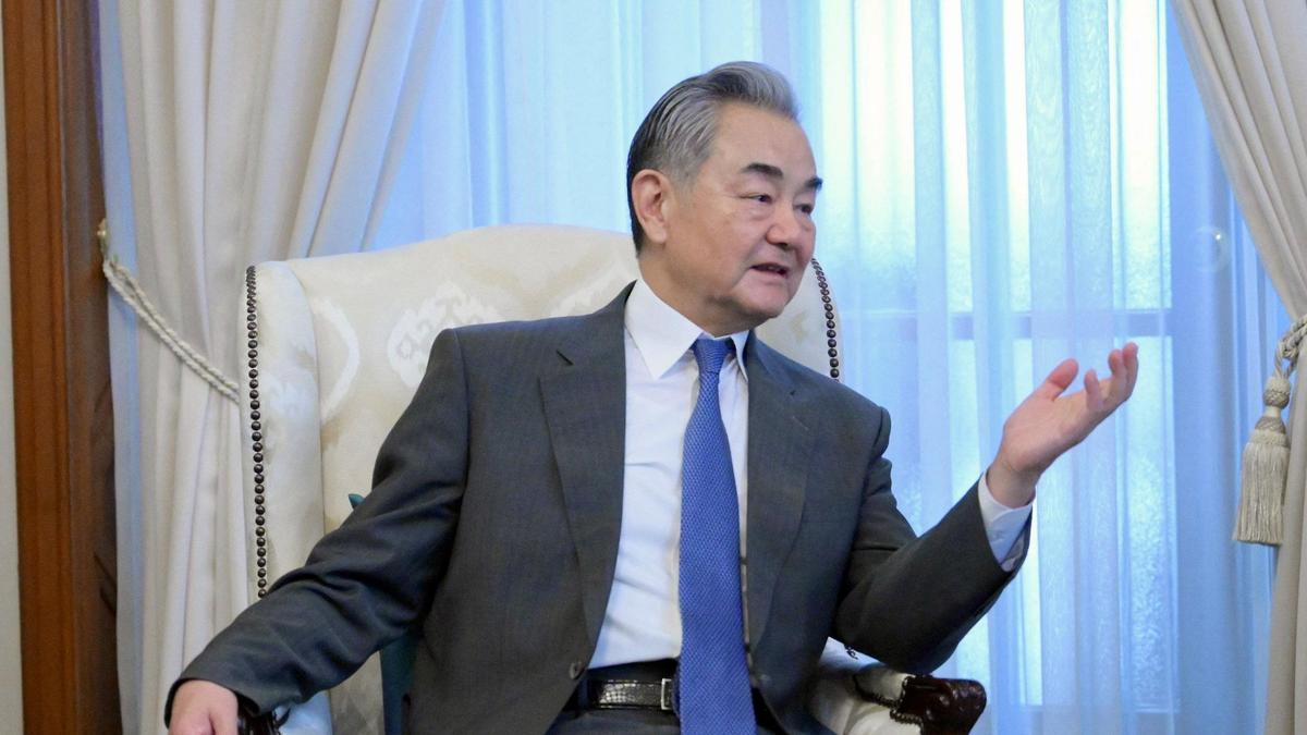 China's FM talks to Rubio, says Taiwan 'biggest risk' in ties