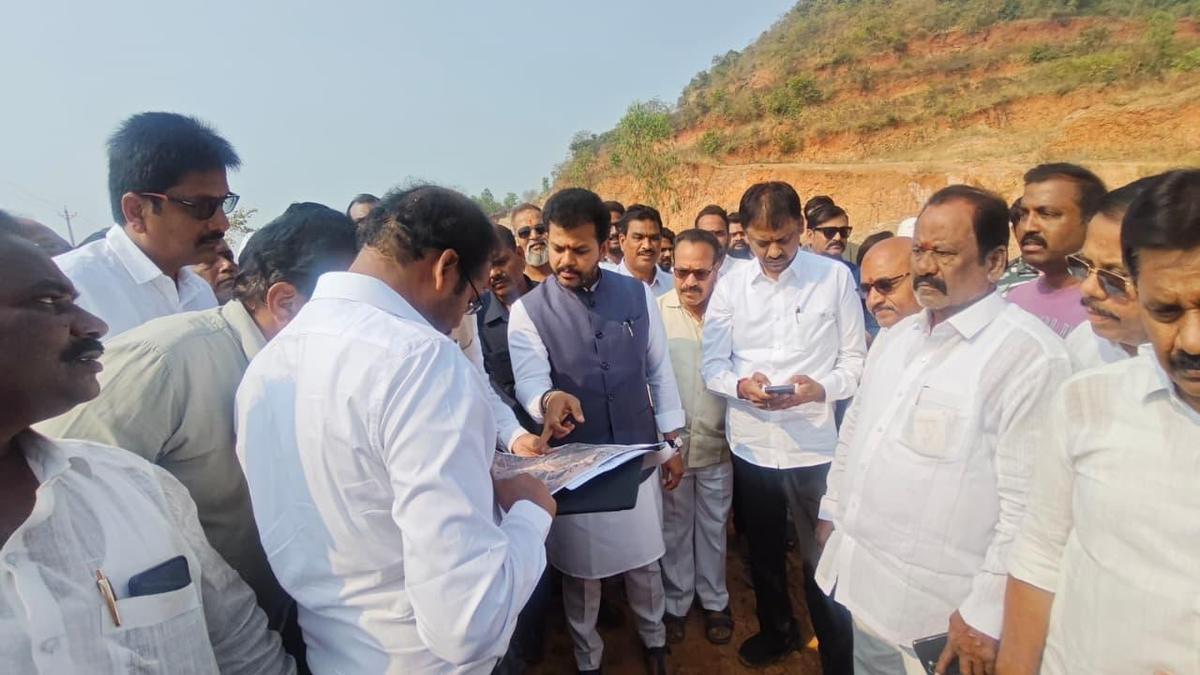 Civil Aviation Minister inspects site for construction of Kendriya Vidyalaya in Palasa
