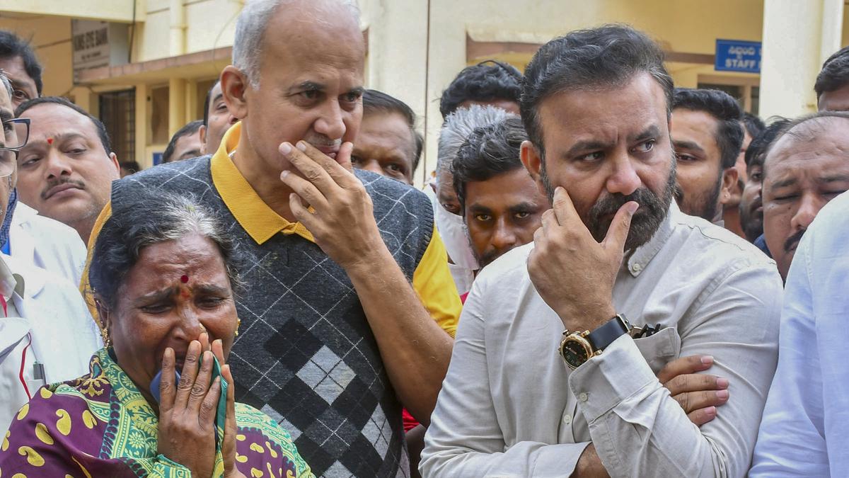 One more injured Ayyappa devotee succumbs to burn injuries in Hubballi, toll goes up to three