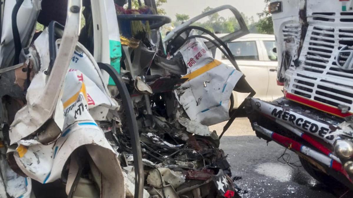 Road crash in Uttar Pradesh leaves 10 dead after van collides with truck