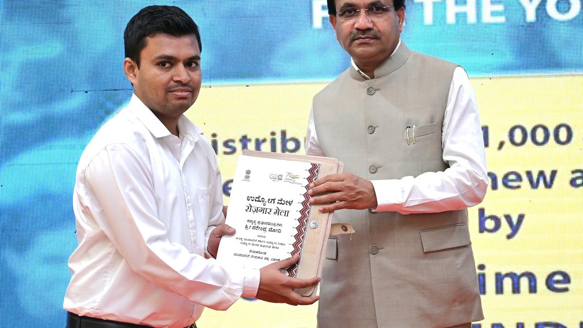 10 lakh youth to get employment, says Union Minister Khuba