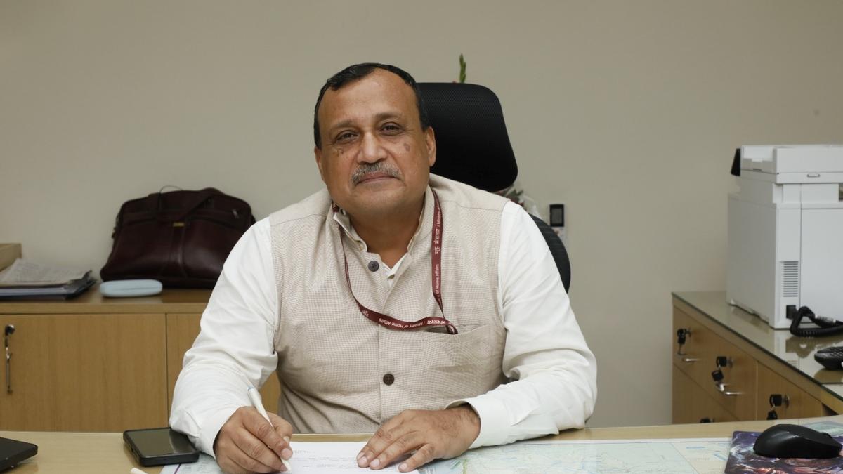 Chetna Nand Singh takes charge as SCR Sr. DGM