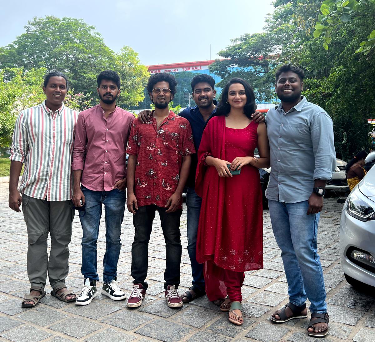 (From left) Anand Mathews, Sabareesh Sajjin, Unni Mathews, Kiran Viyyath, Nileen Sandra and Krishnachandran