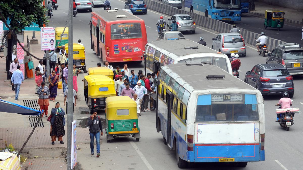Illegal parking at Bengaluru bus stops continues with over 23,000 cases booked in three years