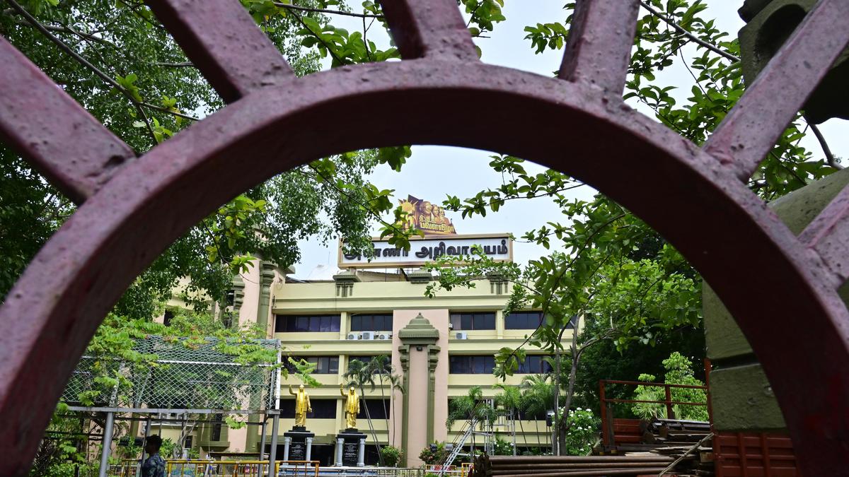 Madras High Court to hear income tax appeals against DMK, its charitable trust on February 9