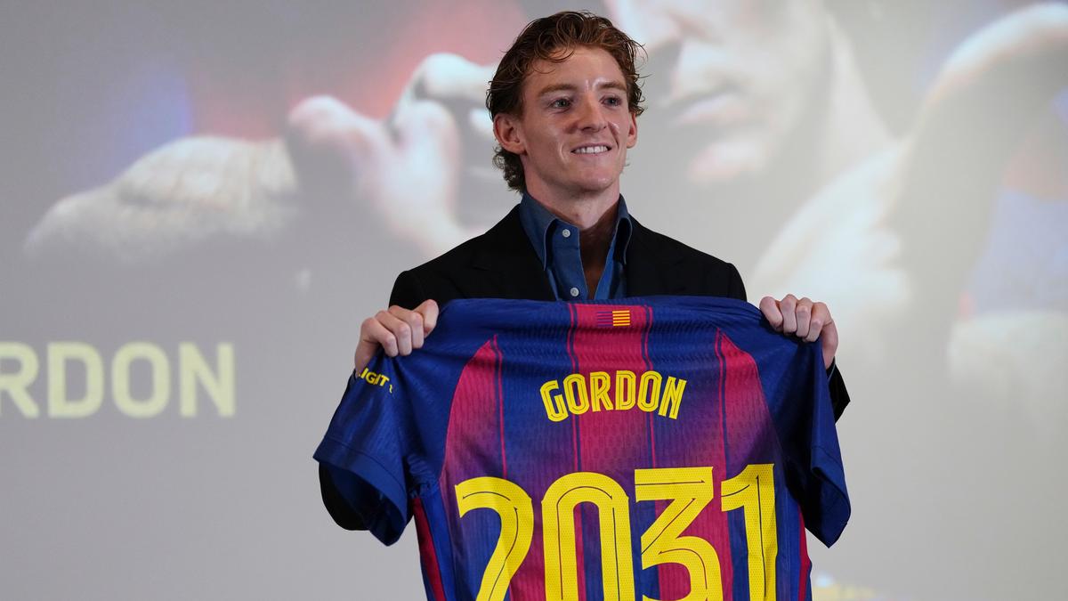 Barcelona signs England winger Anthony Gordon from Newcastle