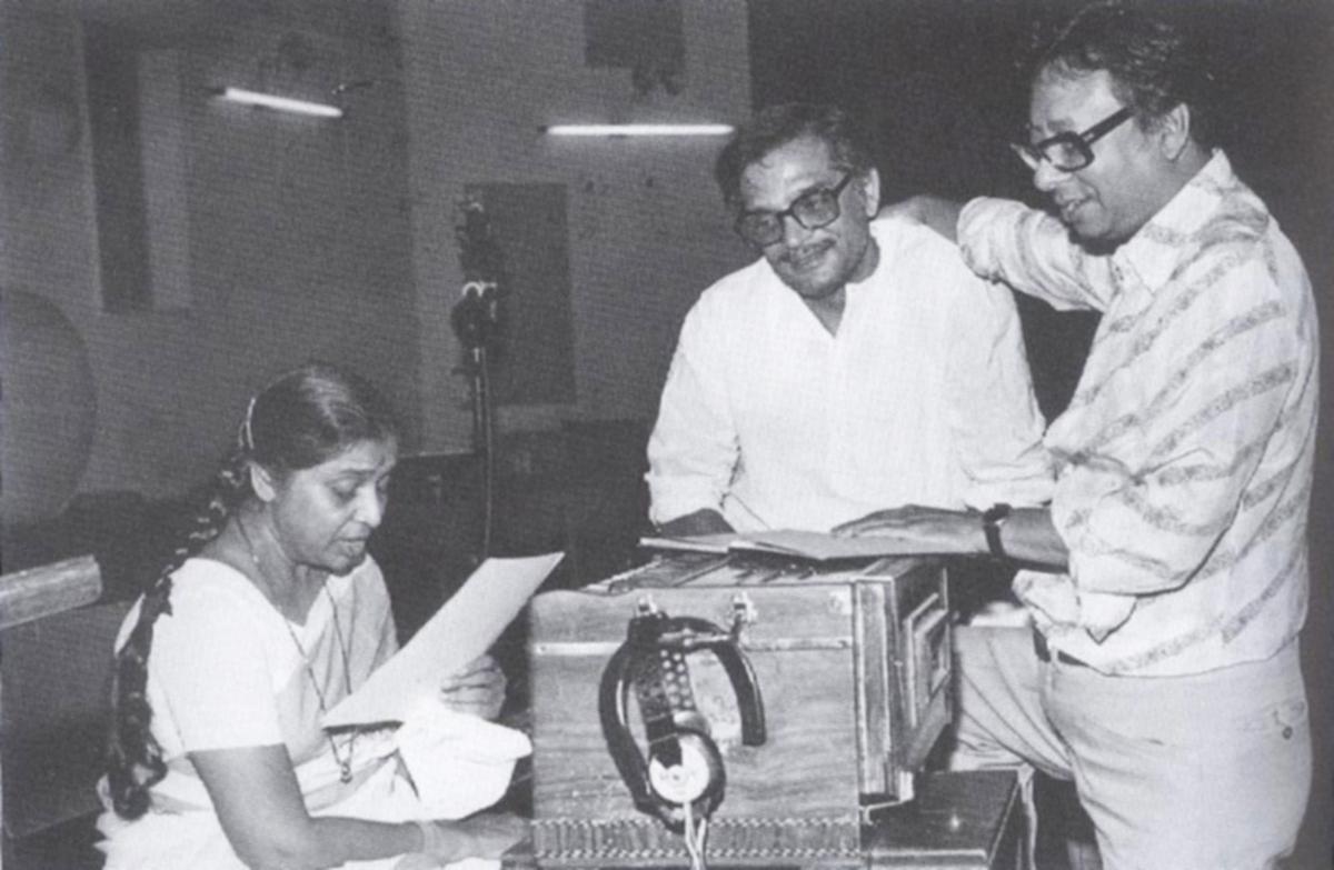 Asha with R.D. Burman and Gulzar