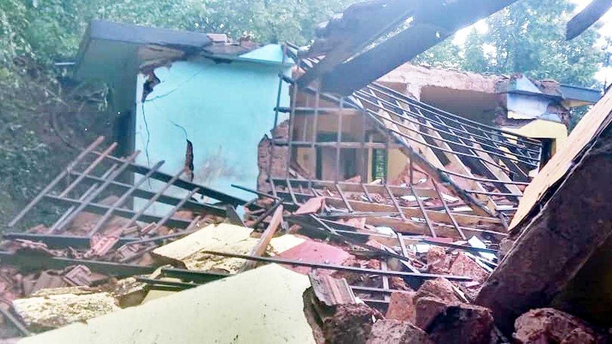 One killed in Keezhara house explosion, bomb-making suspected   