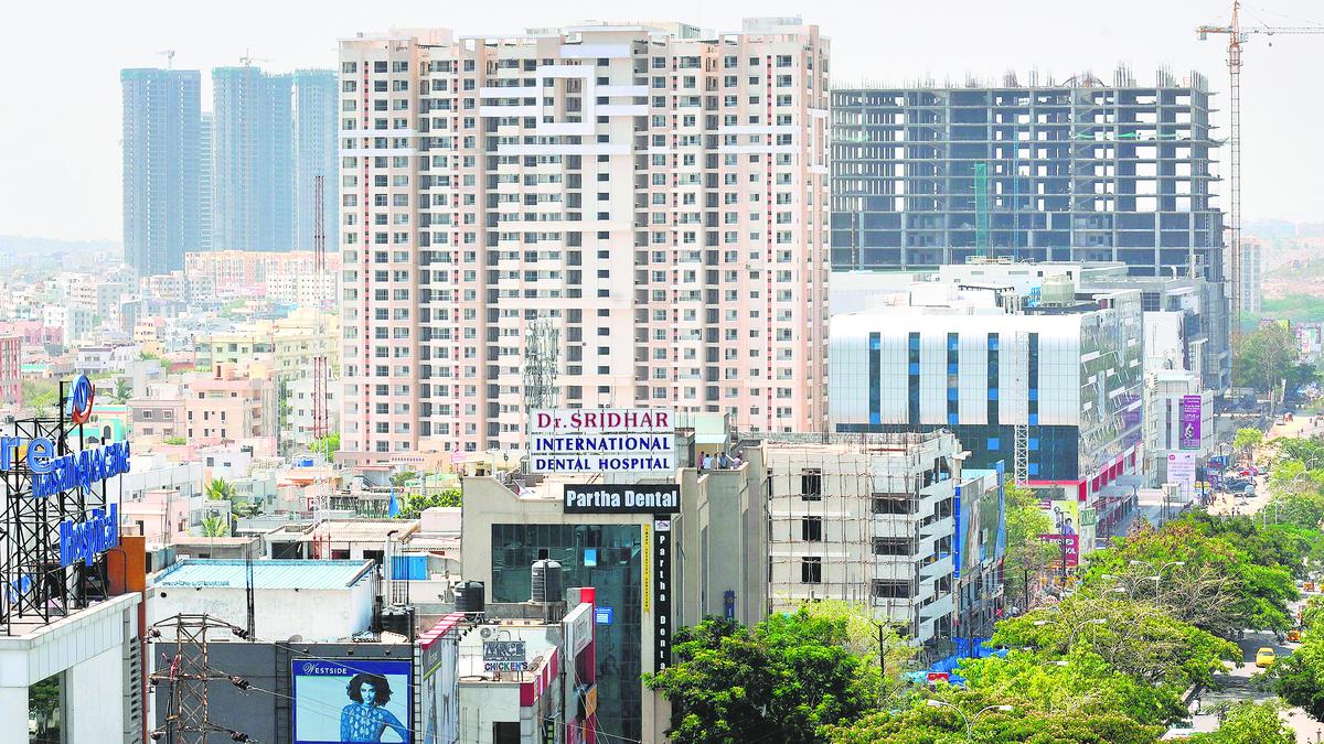Over 90% landlords prefer families over bachelors as tentants in Hyderabad: report