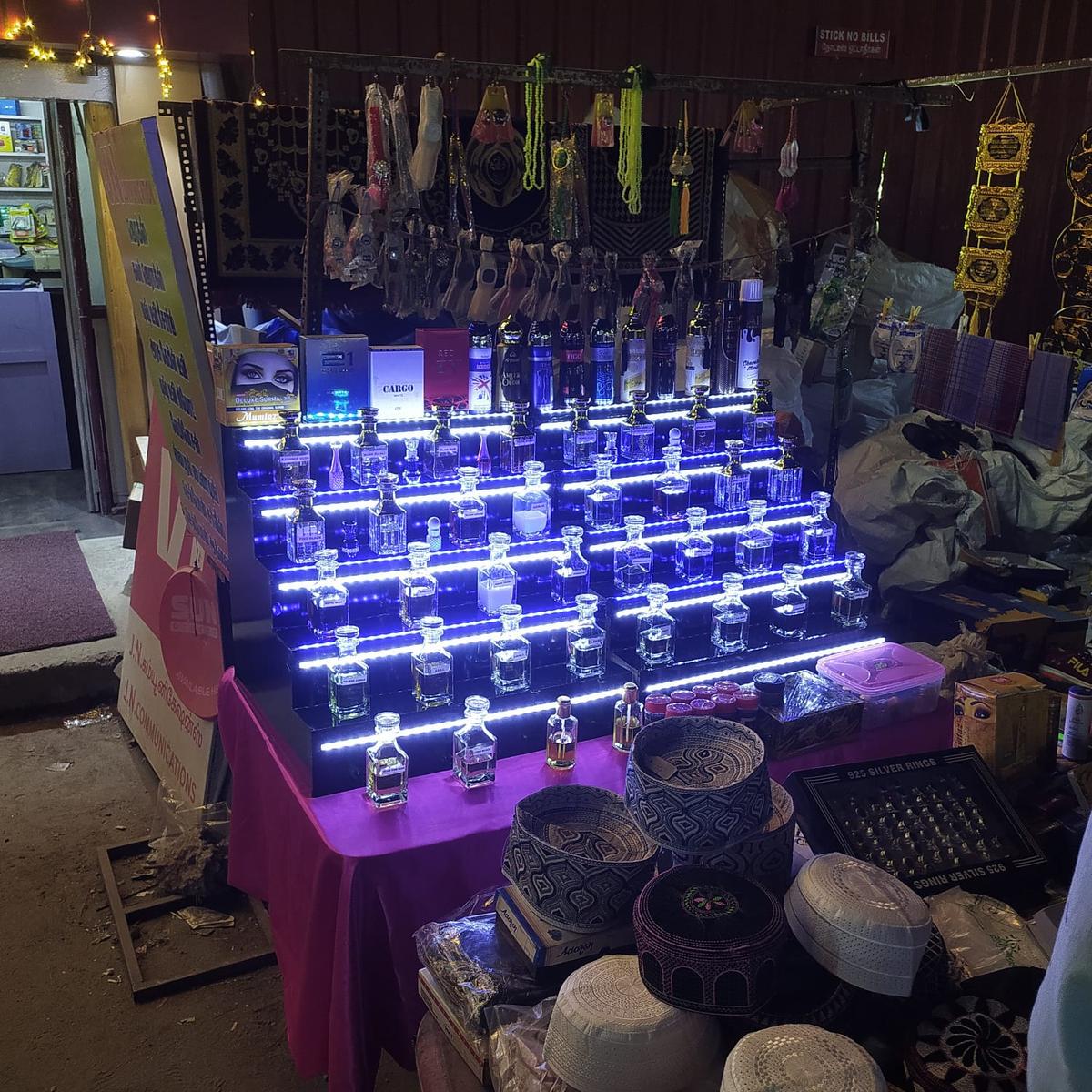 A fragrant shop near Athar Jamaat 