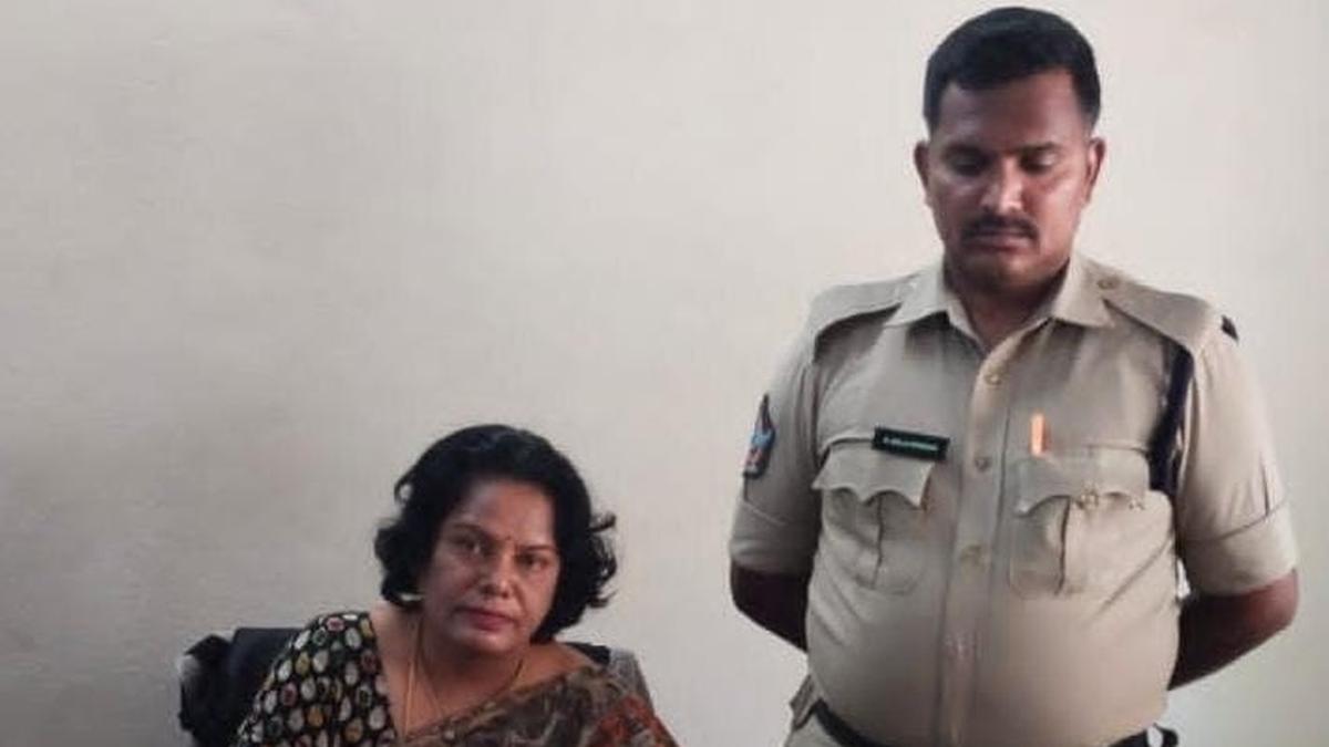 Assistant Public Prosecutor, constable caught while accepting bribe in Machilipatnam