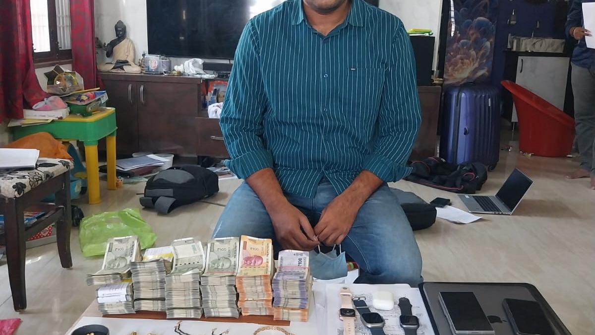 ACB arrests Gajwel tahsildar in disproportionate assets case, properties worth ₹4 crore unearthed