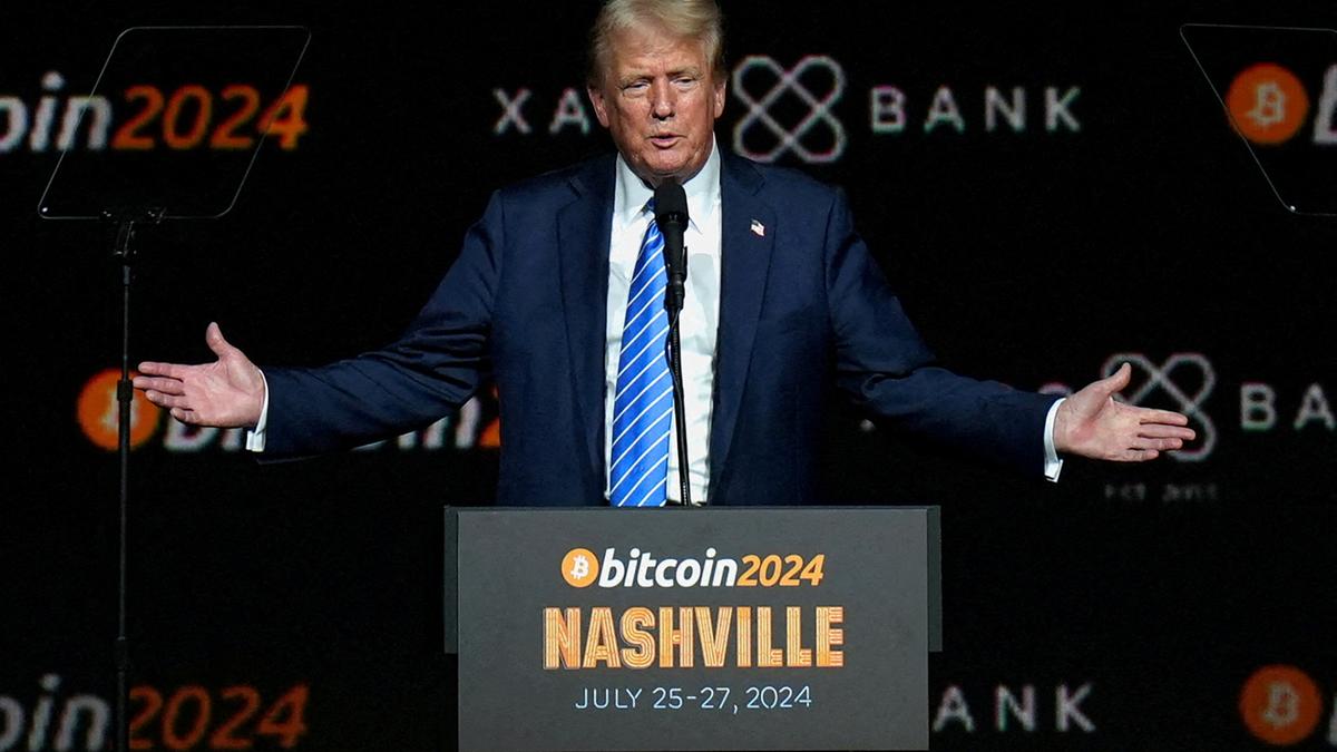 Trump signs executive order to establish government bitcoin reserve