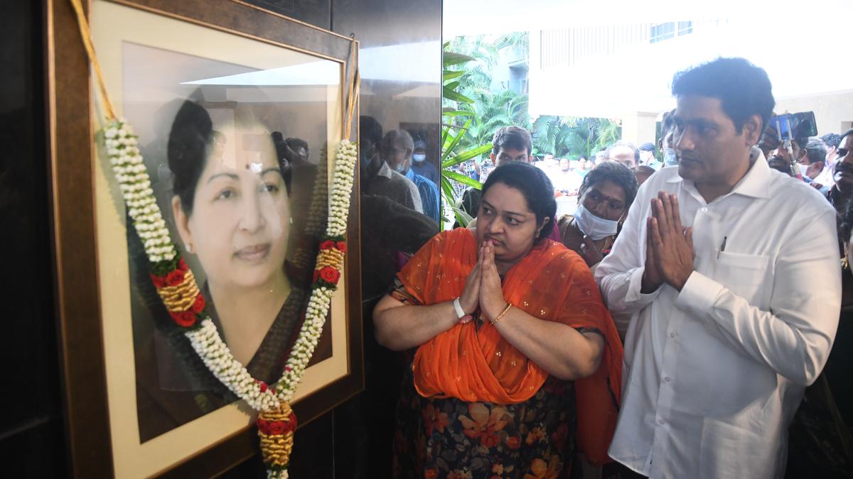 Supreme Court junks plea by Jayalalithaa heir to return confiscated assets in DA case