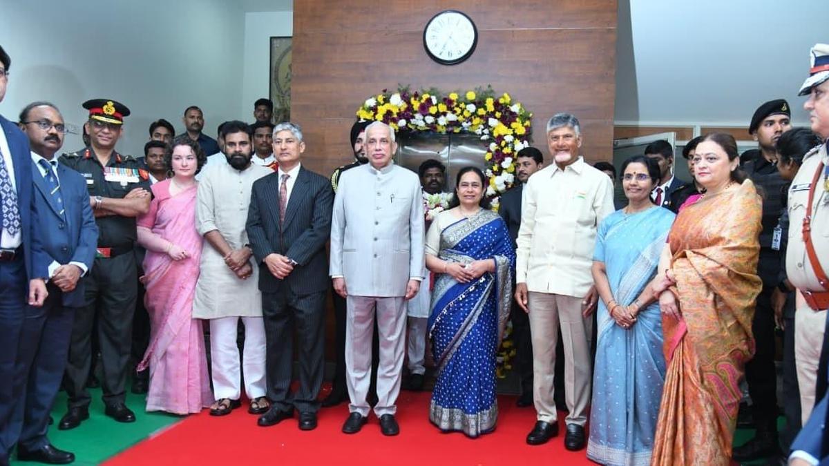 Governor hosts &lsquo;At Home&rsquo; reception on Republic Day in Vijayawada