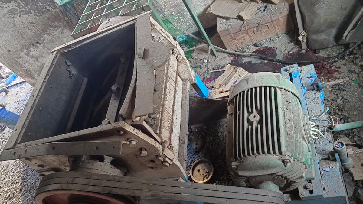 One dead, four injured in blast at plastic shredding unit in Kadiri of Andhra Pradesh