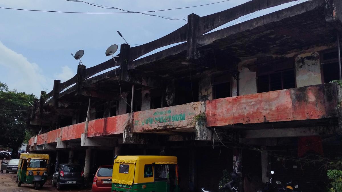 Safety concerns over stadium in Kannur mount ahead of football league