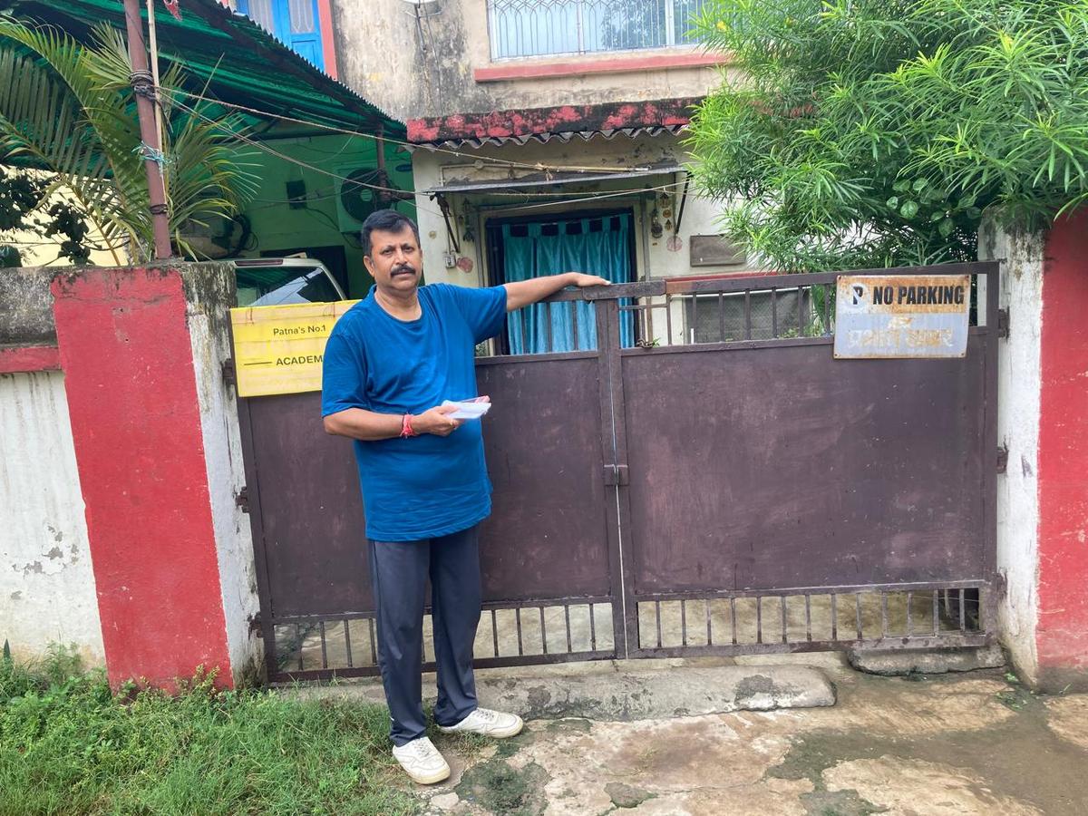 Anand Kishore, one of the people in Patna who received an enumeration form from the Kudawala. Anand Kishore, one of the people in Patna who received an enumeration form from the Kudawala.