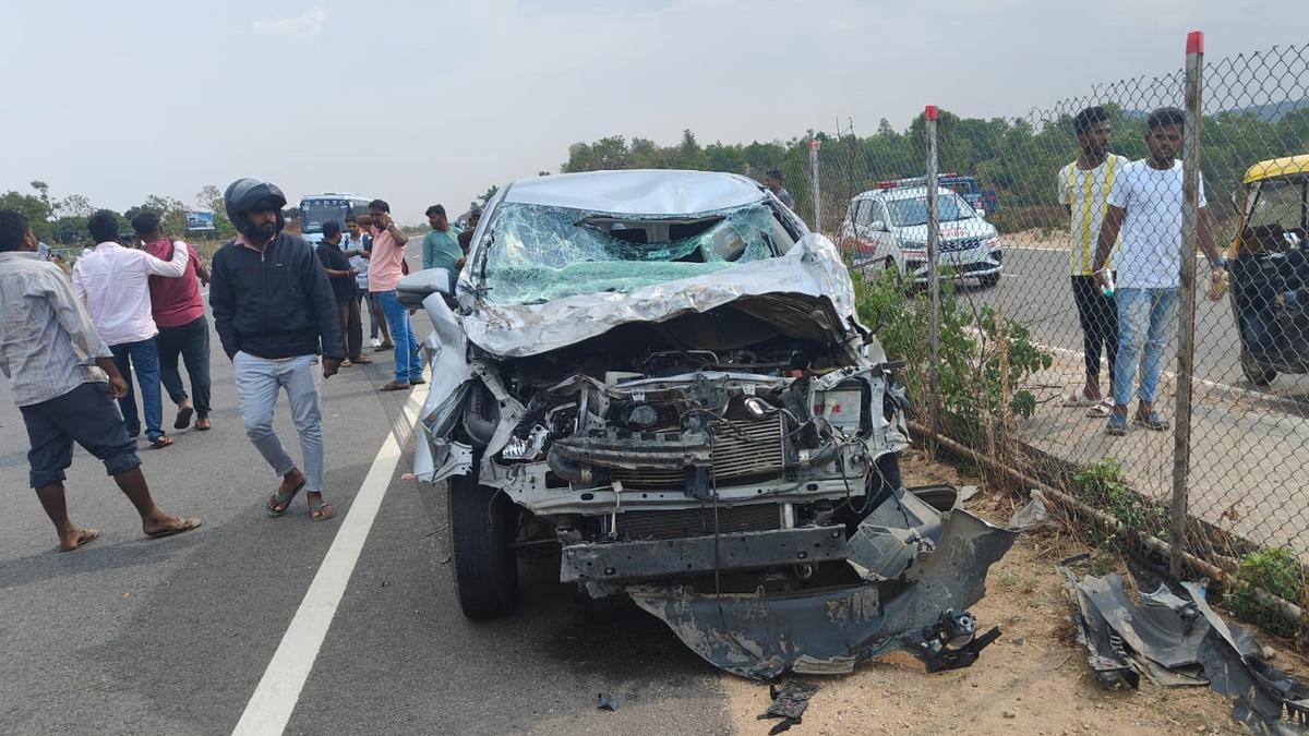 Family of five killed in road accident on Bengaluru-Mysuru Expressway
