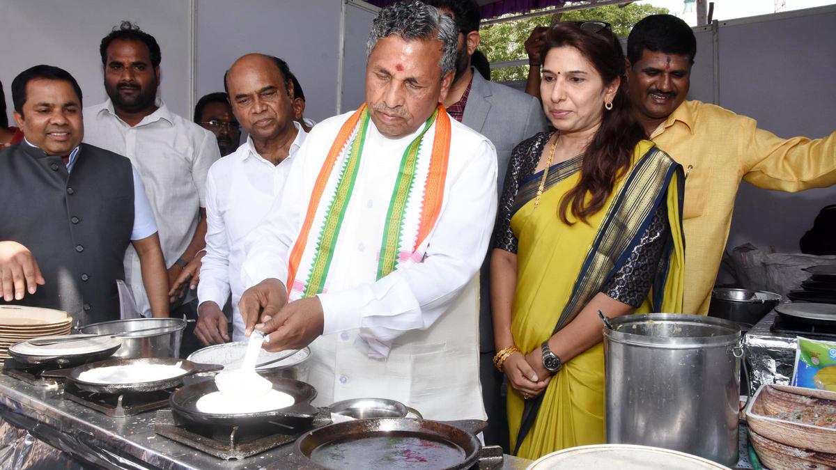 Dasara Food Mela inaugurated with a message against wastage of food