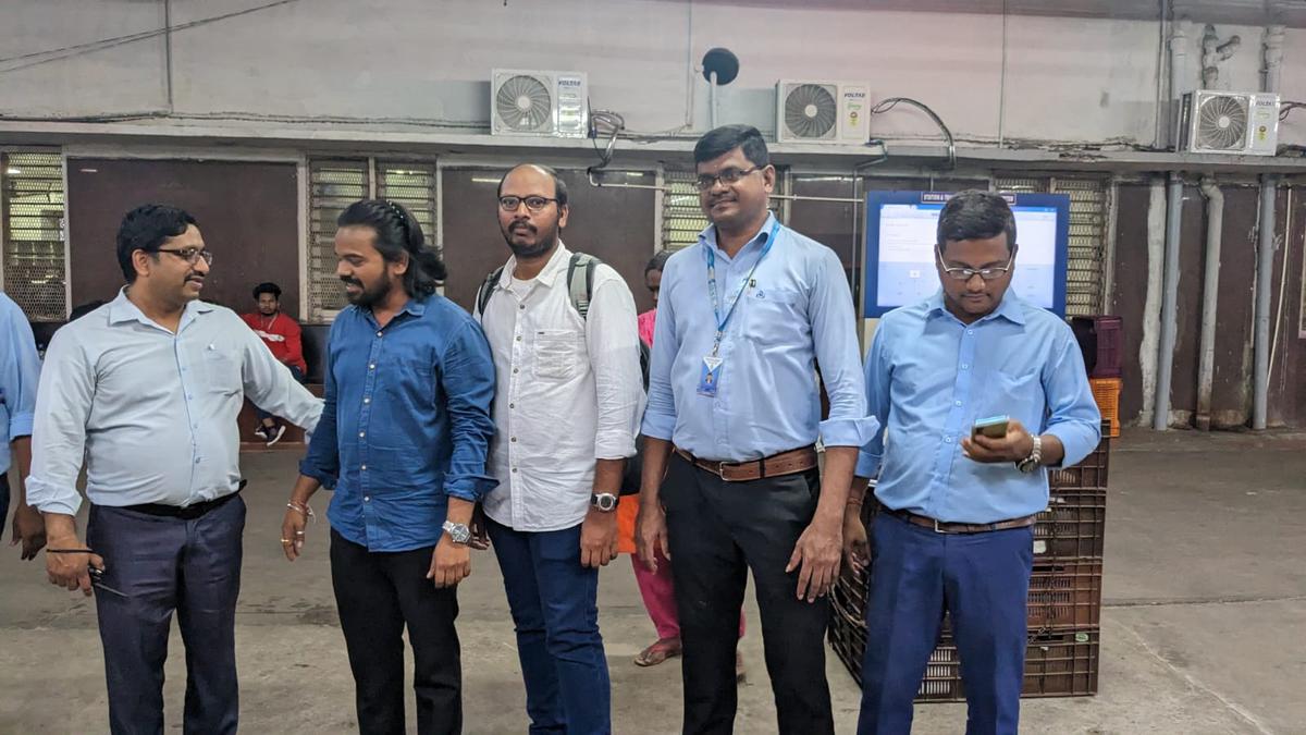 Second Bharat Gaurav train gets rousing reception in Vijayawada