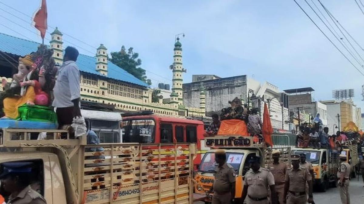 Vinayaka idol procession peaceful in Madurai