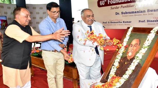 Preserving traditions can help build new India: Subramanian Swamy