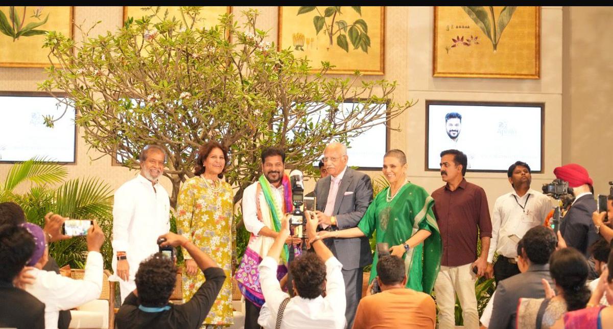 thehindu.com - Siddharth Kumar Singh - Telangana Chief Minister bets on healthcare boom, positions Hyderabad as global medical tourism hub