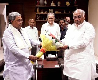 BJP should not try to dislodge the Congress government, says MLA Ramesh  Jarkiholi - The Hindu