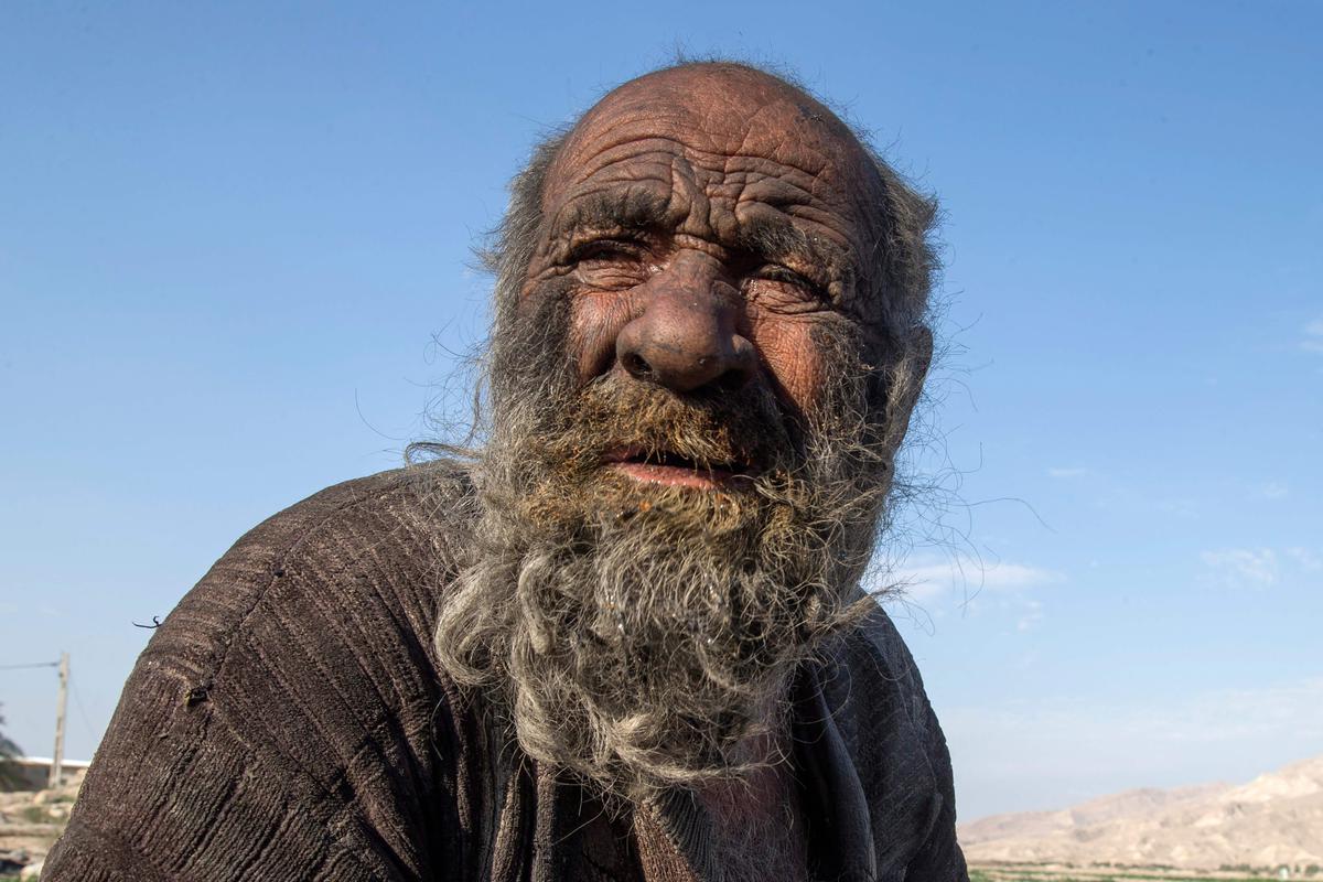'World's dirtiest man' dies in Iran at 94