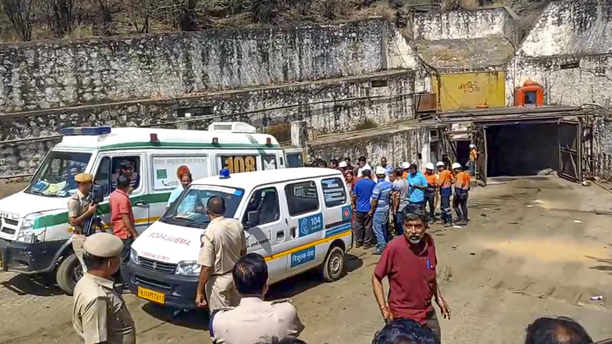 Kolihan mine lift collapse in Rajasthan: 10 officials of Hindustan Copper Limited rescued from Rajasthan mine, 5 still inside