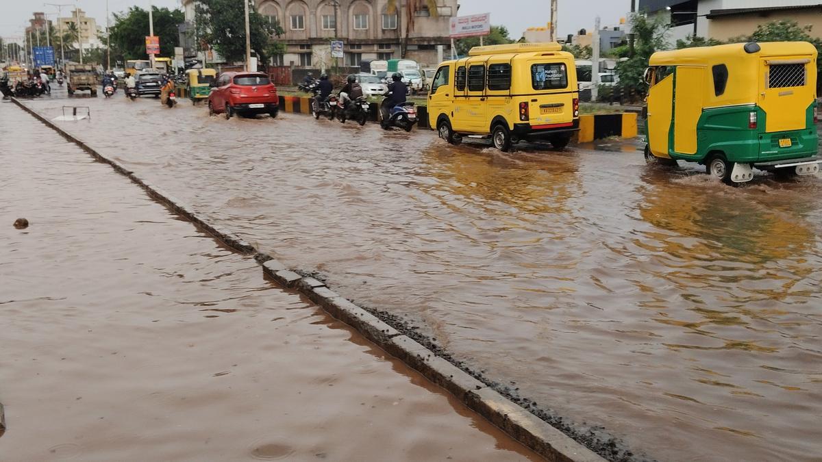 Child dead in wall collapse during heavy rains in Belagavi