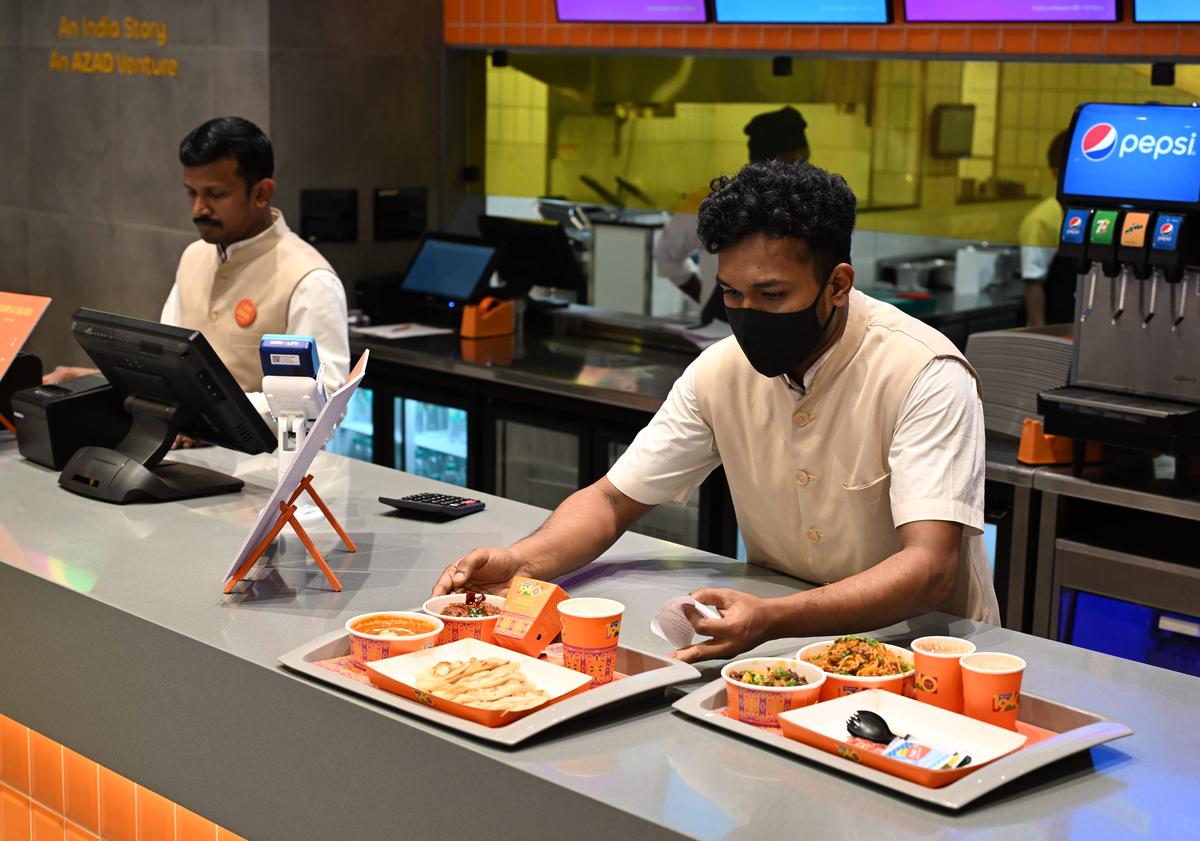 1940 India by Azad restaurant