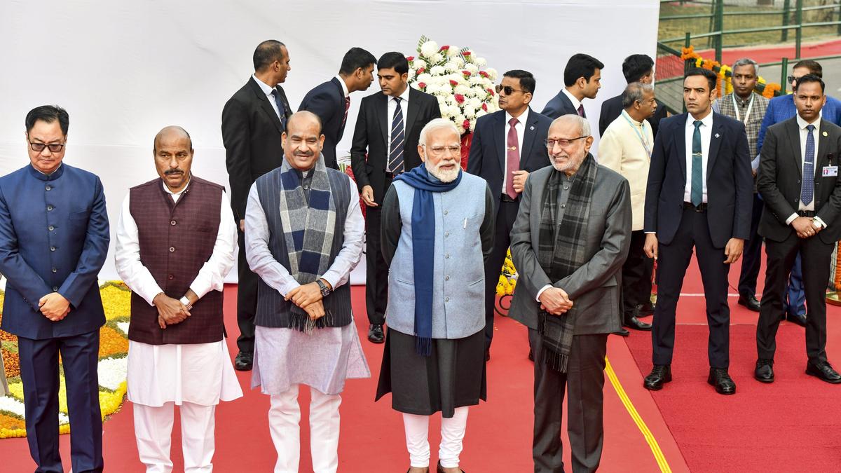 Social Justice Minister pays tribute to Ambedkar on his death anniversary